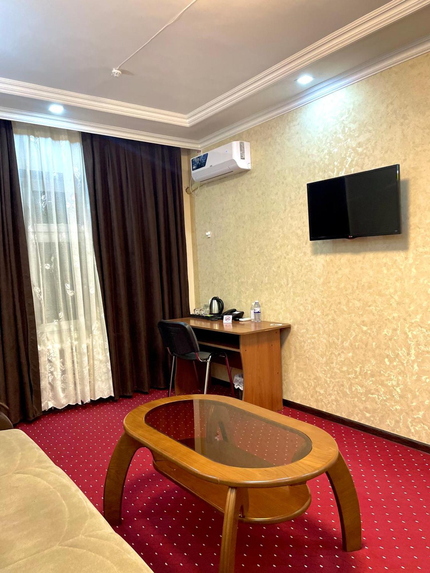 Asson Hotel Termez 外观 照片