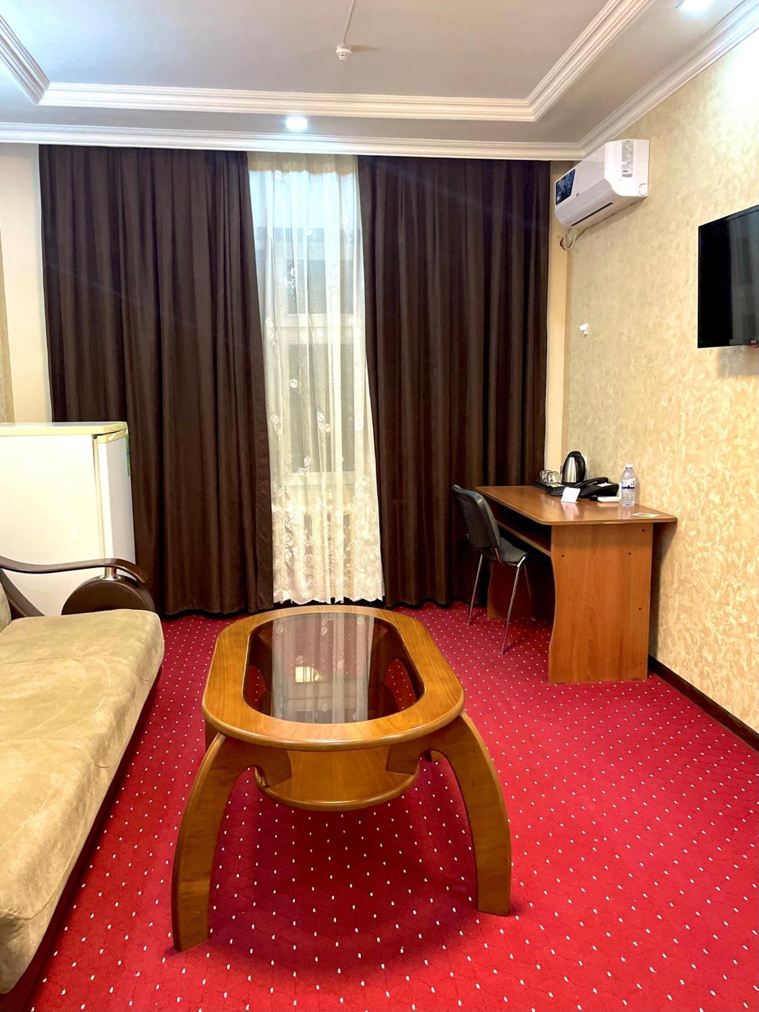 Asson Hotel Termez 外观 照片